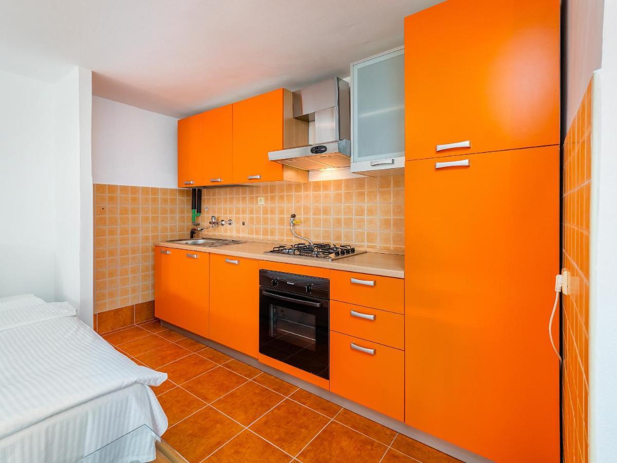 Studio Apartment "Kalina" 550 M From Sea Ριέκα Εξωτερικό φωτογραφία